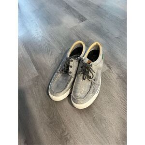Twisted X Gray Sneakers